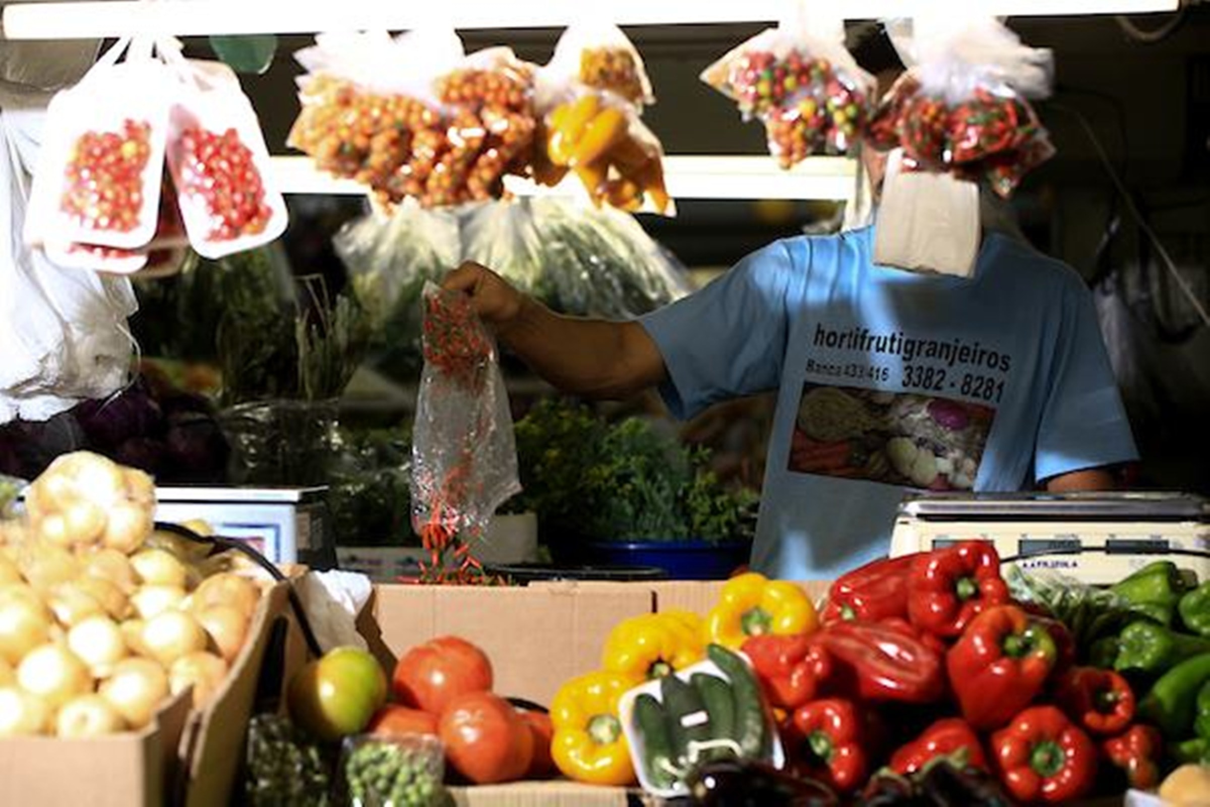 Mercado mais caro? Inflação de alimentos volta a subir e tem sinais de alta