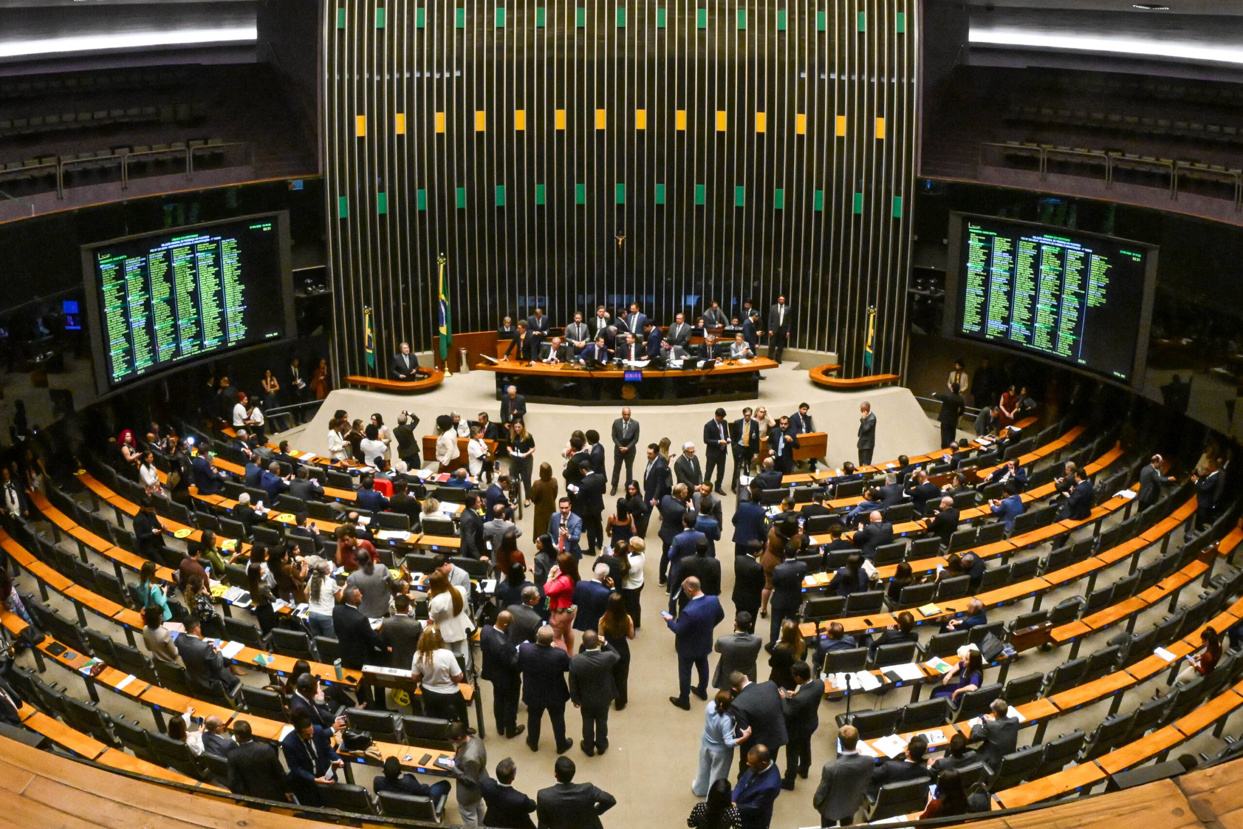 PLP dos Combustíveis: relatora inclui incentivos para outros setores