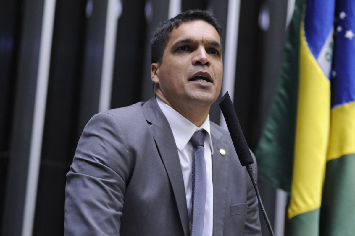 PL do Amazonas chama Cabo Daciolo para ser candidato a vice-governador