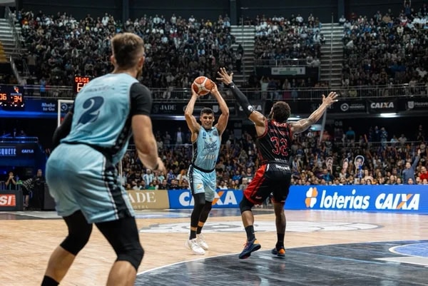 NBB: Brasília Basquete divulga calendário; duelo contra Flamengo será no DF