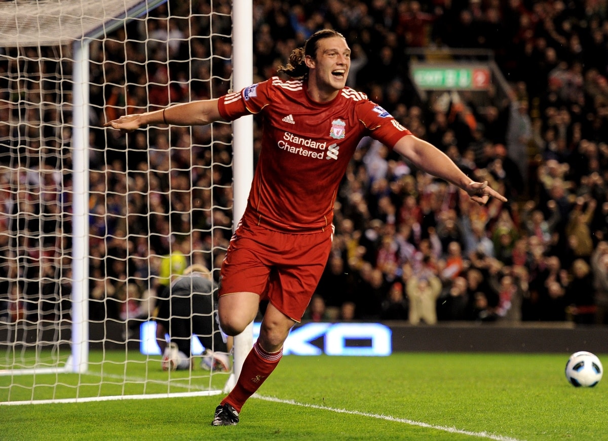 Ex-Liverpool, Andy Carroll revela em autobiografia ter sido vítima de abuso