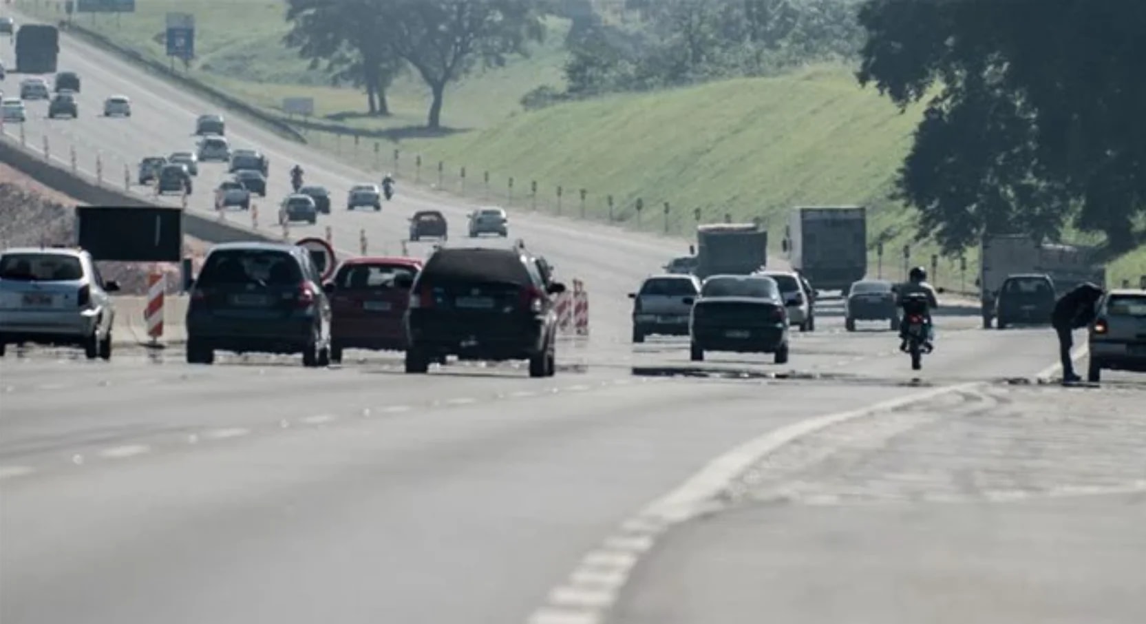 Sem Parar e ChatGPT se unem para ajudar motoristas de carros elétricos no Brasil