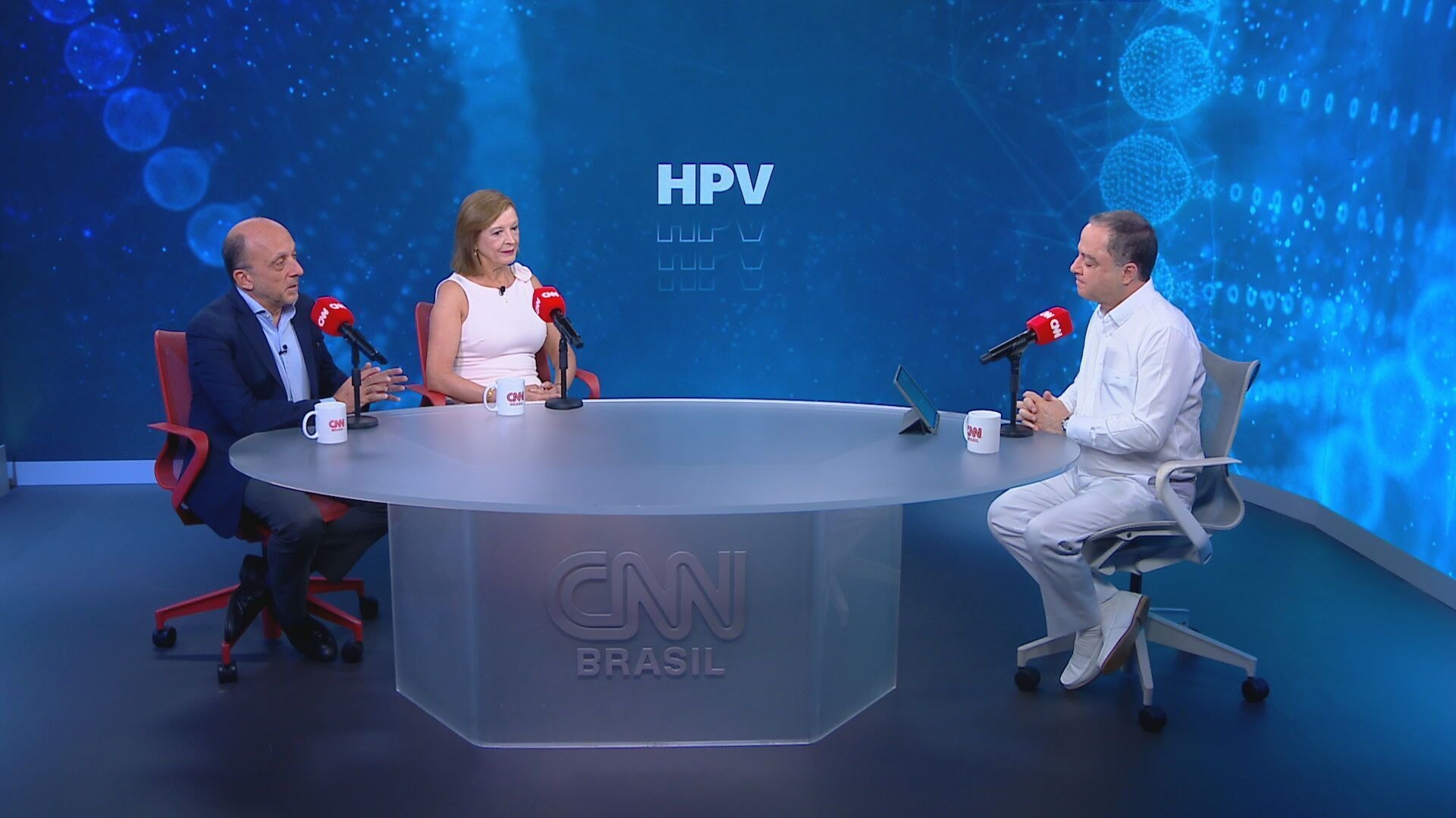 Vacina de HPV não é só para mulheres; veja os benefícios para os homens