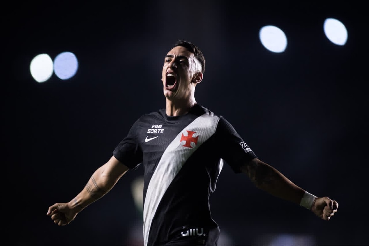 Brasileirão: Vasco vence de virada e segura Corinthians no Z4