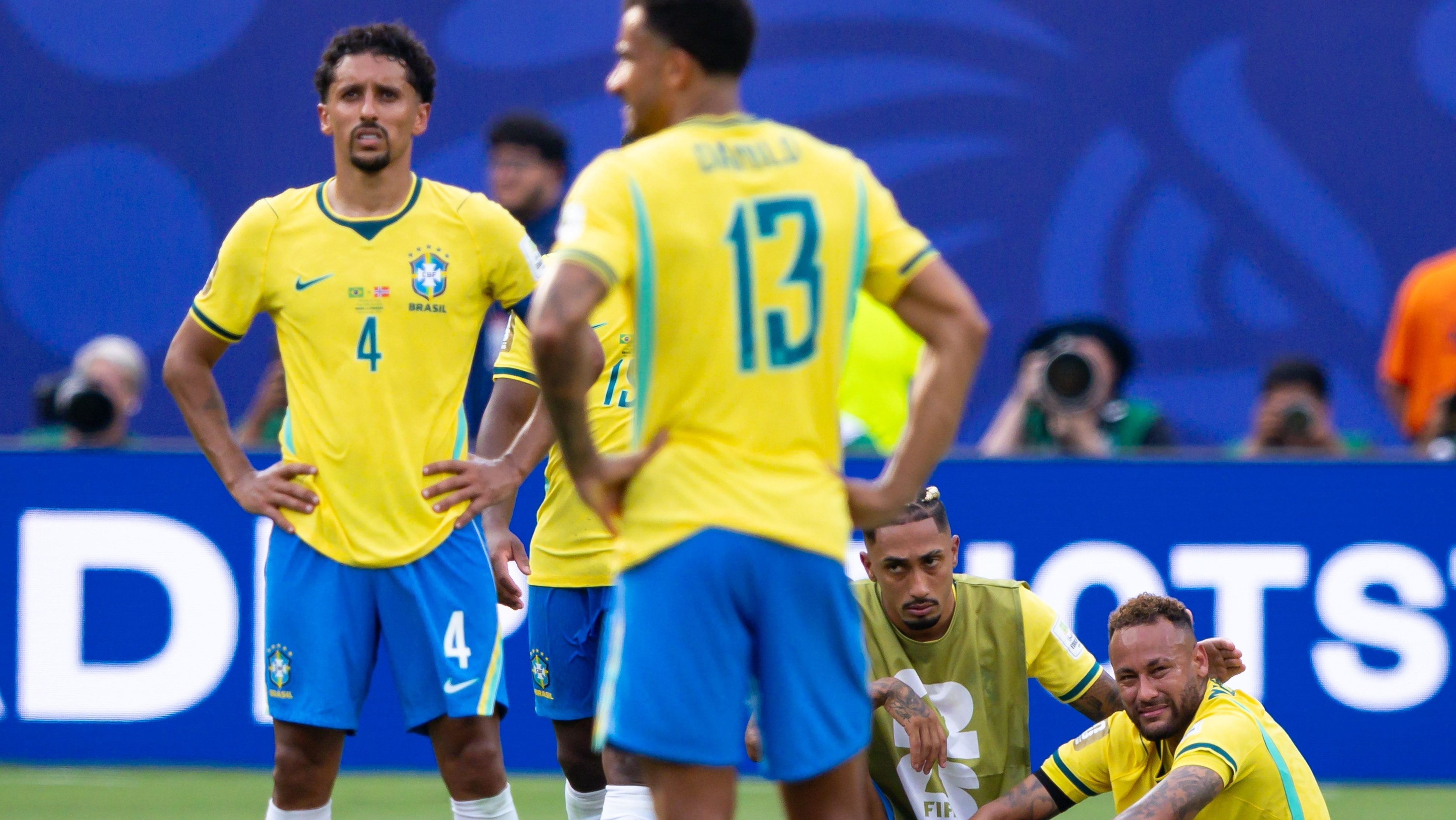 Ancelotti errou? Entrada de Neymar expõe crise do Brasil na Copa
