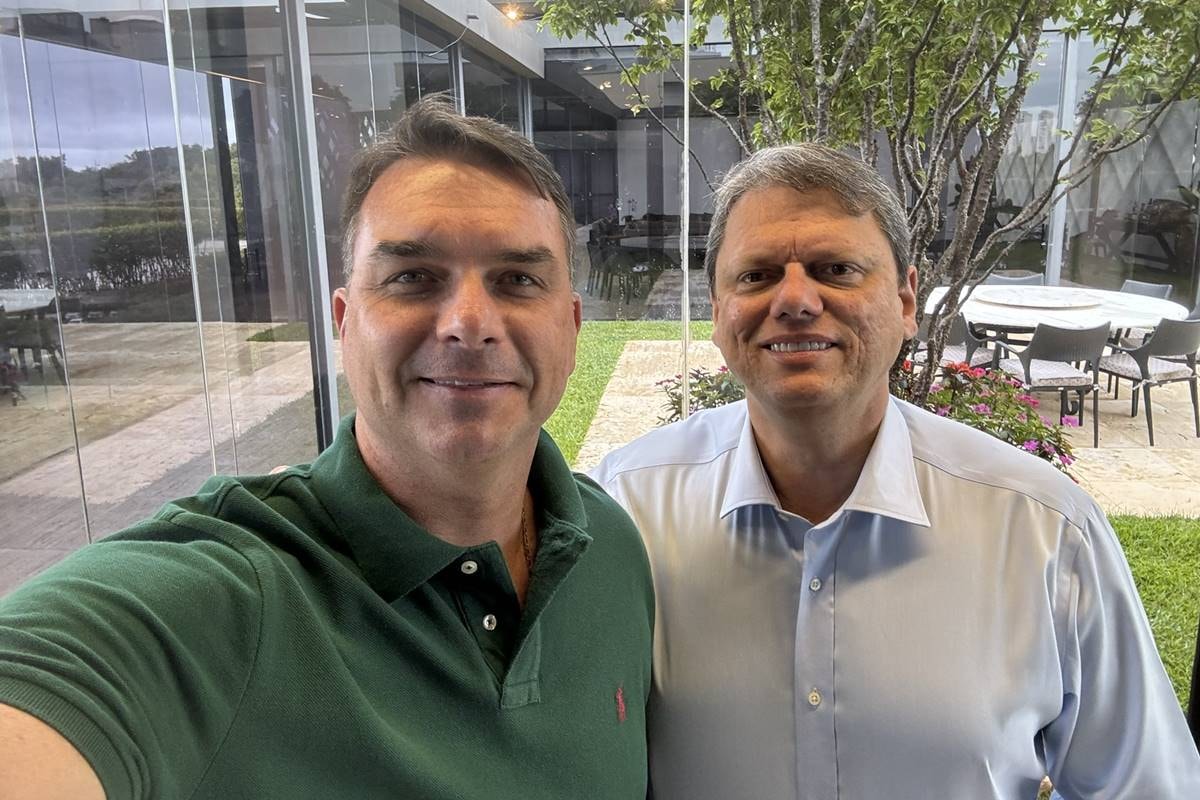 Tarcísio rebate carta de Flávio: "Respeitar urnas e seguir em frente"