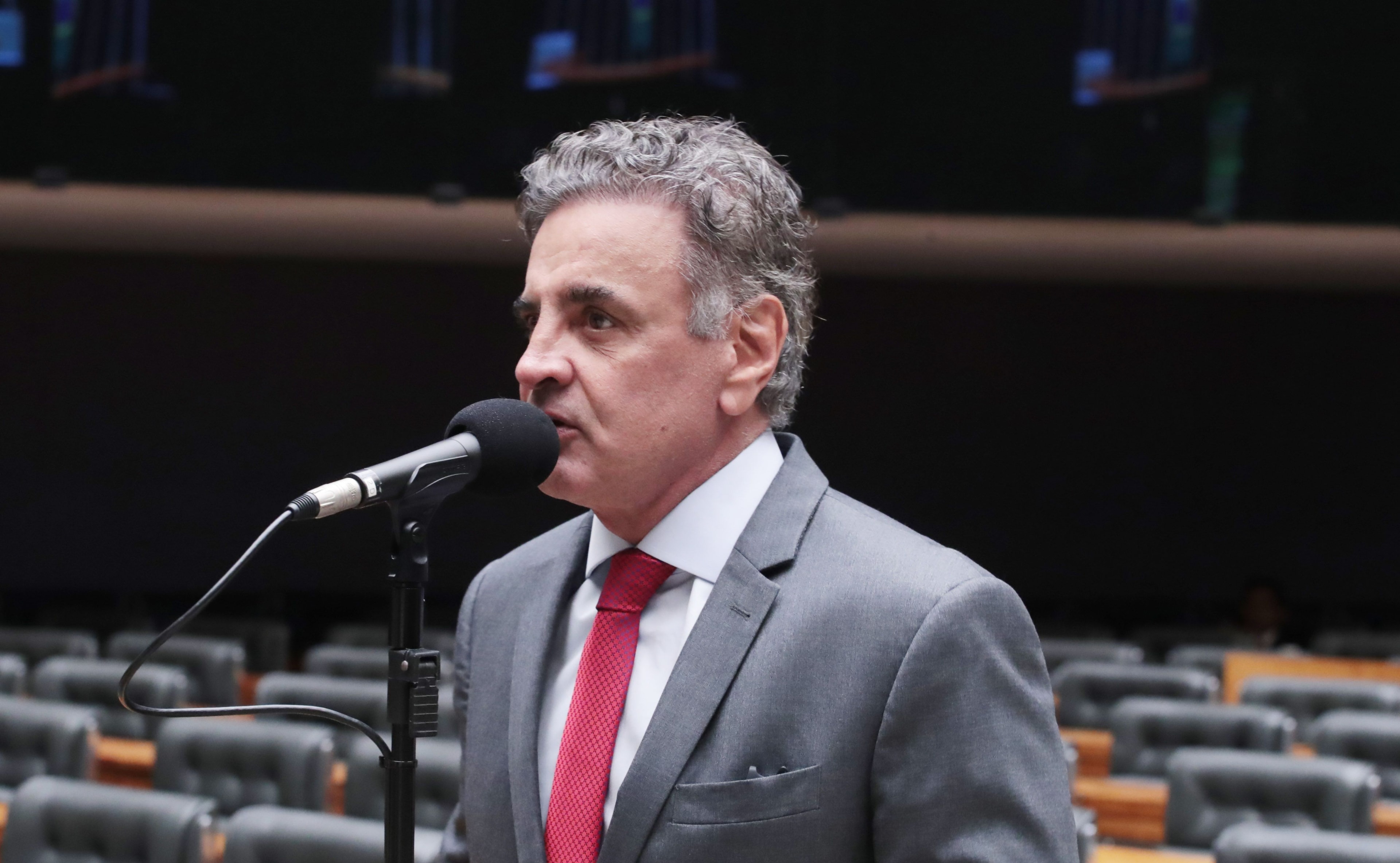 PSD oficializa Eduardo Paes ao governo do RJ, e Pedro Paulo ao Senado