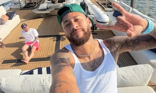 Neymar provoca após ofensas de presidente do Remo: 'Vagabundiando'