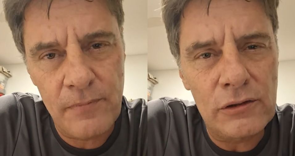Ator celebra aumento de público após se apresentar para quatro pessoas