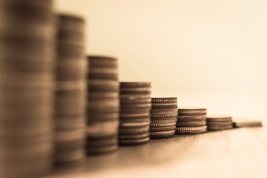 Vale a pena reinvestir dividendos? Veja efeito com Petrobras, Vale, BB e Taesa