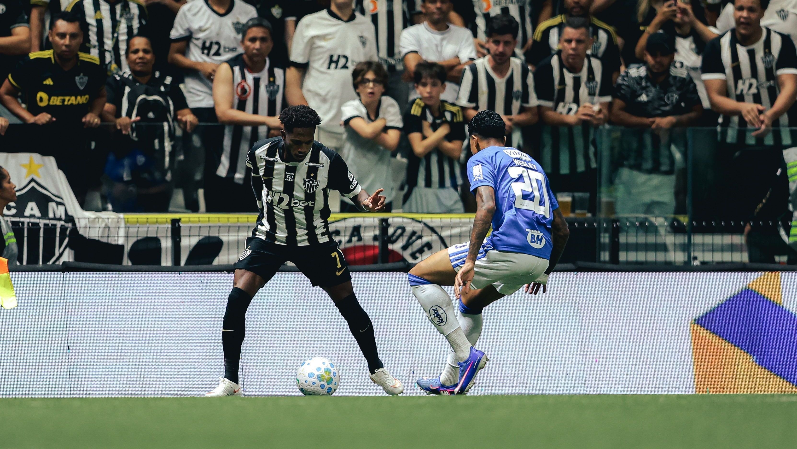 Dirigente do Cruzeiro pede desculpas por eliminação e manda recado