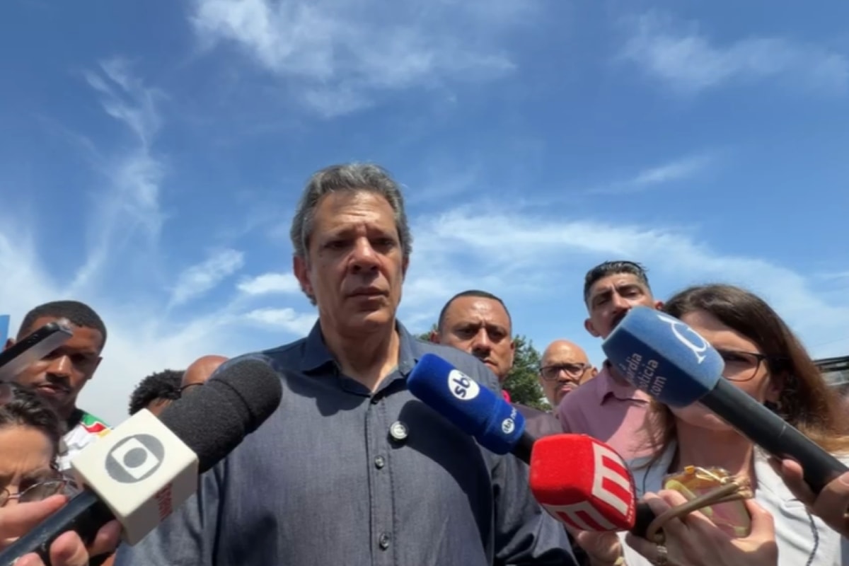 Haddad sobre voto "Tarlula": "Não escolher Flávio é motivo de comemoração"