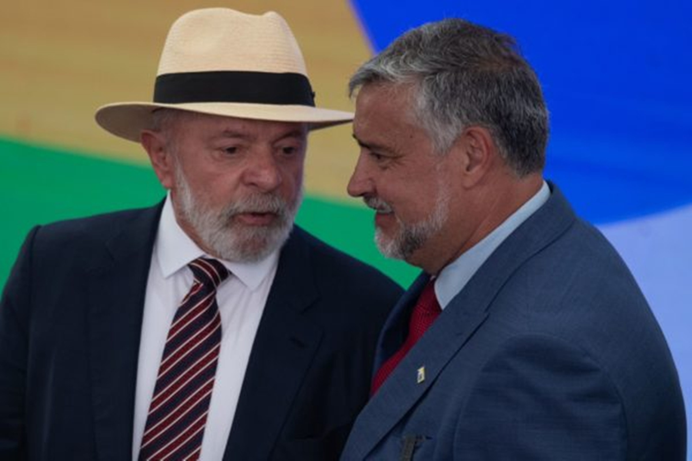 Planalto formaliza envio do PL da escala 6x1 ao Congresso