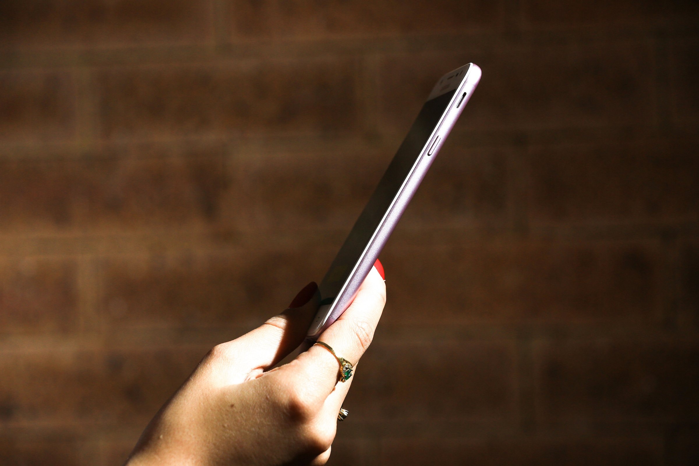 Noruega quer proibir redes sociais para menores de 16 anos