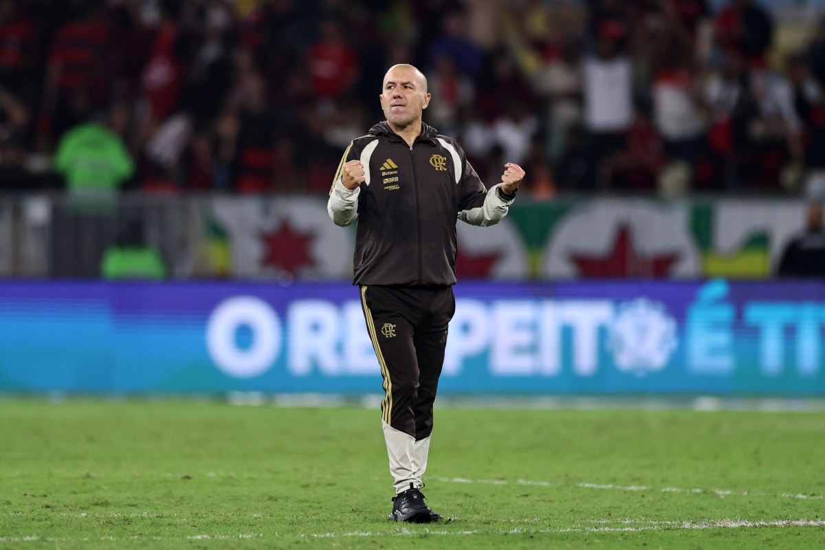 Brasileirão: Jardim tem retrospecto melhor que Filipe Luís no Flamengo