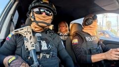 Como é estar na linha de frente da guerra às drogas no Equador, onde nem a polícia confia na própria polícia