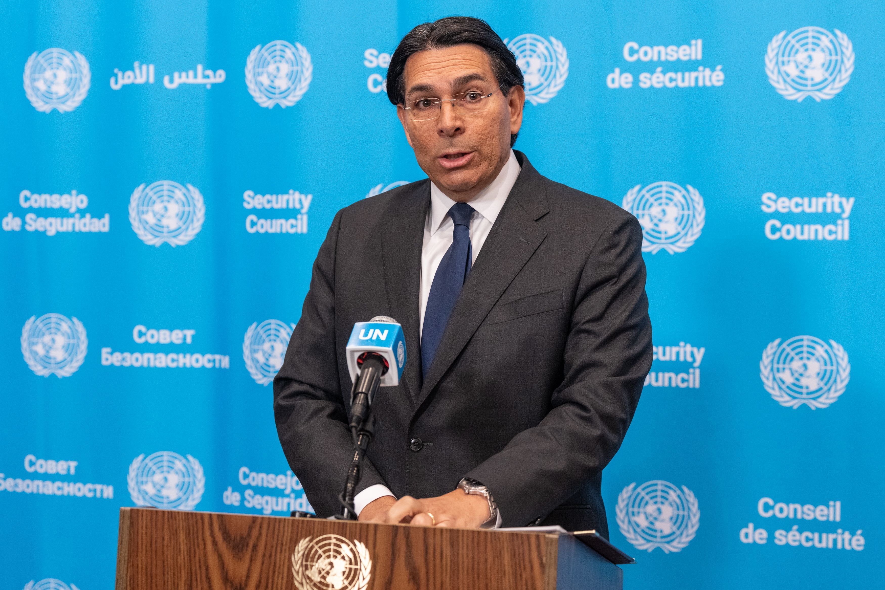 Após dia mais mortal desde o cessar-fogo, Israel e Líbano estendem a trégua