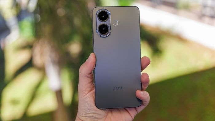 JOVI T1 5G com bateria de 6.500 mAh está com preço imbatível no 7.7