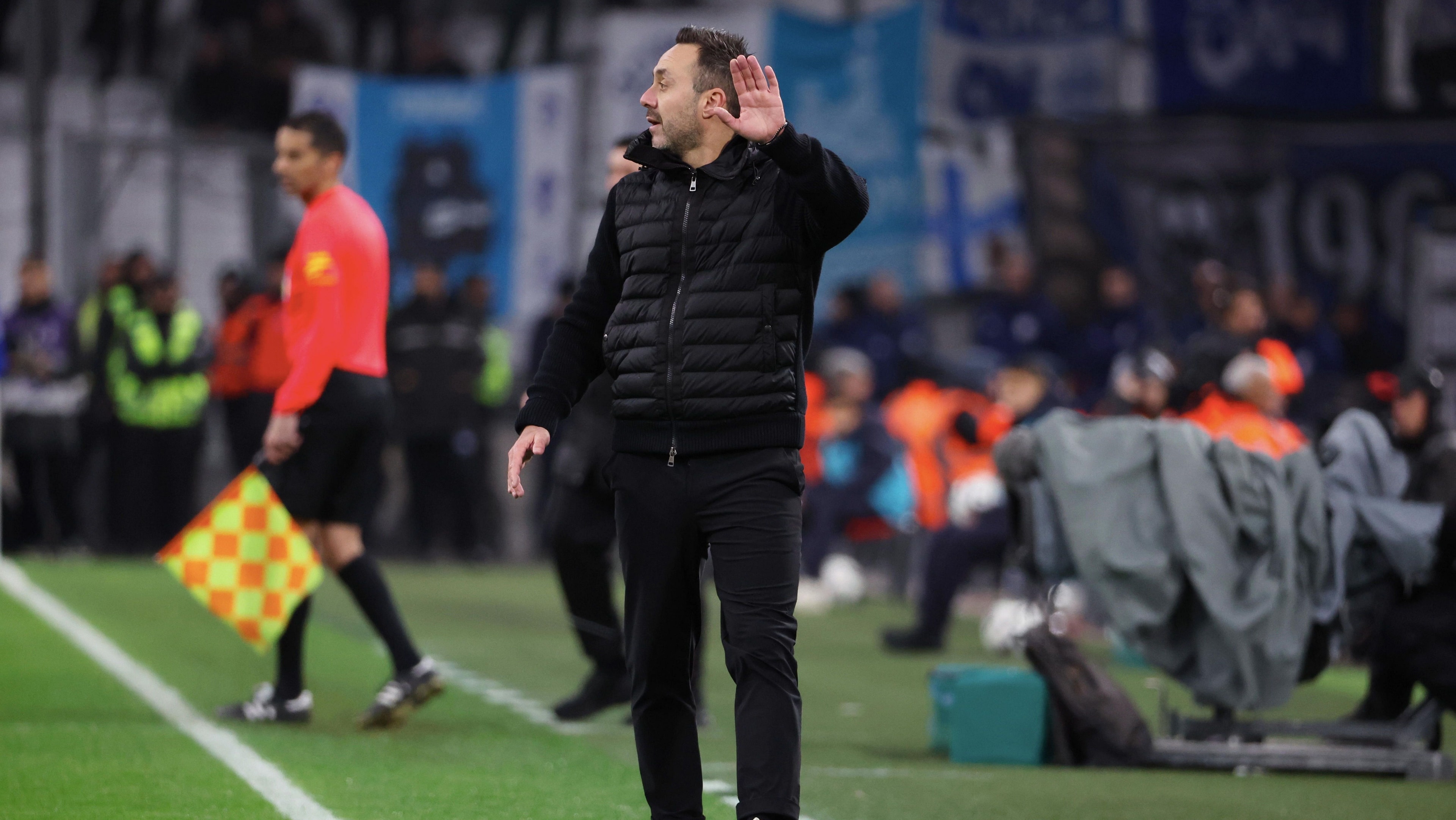 Wolverhampton demite técnico após rebaixamento na Premier League