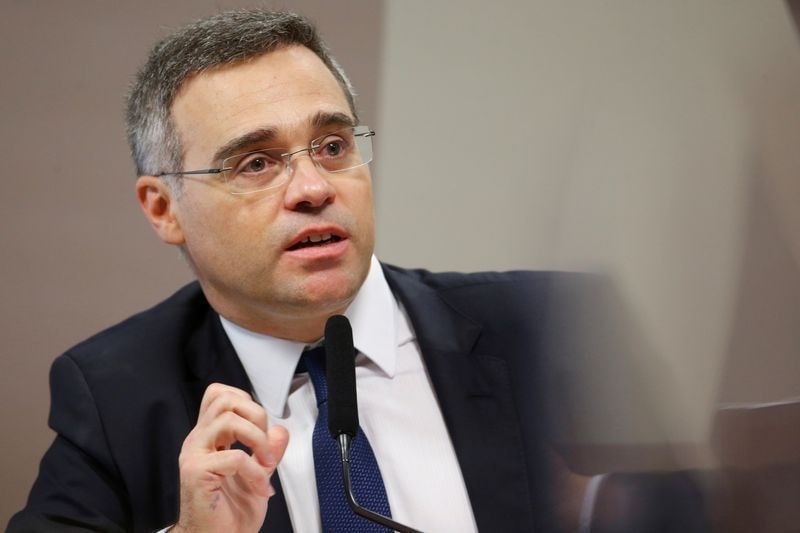 Waack: Lula escolhe lado e mergulha na briga no STF