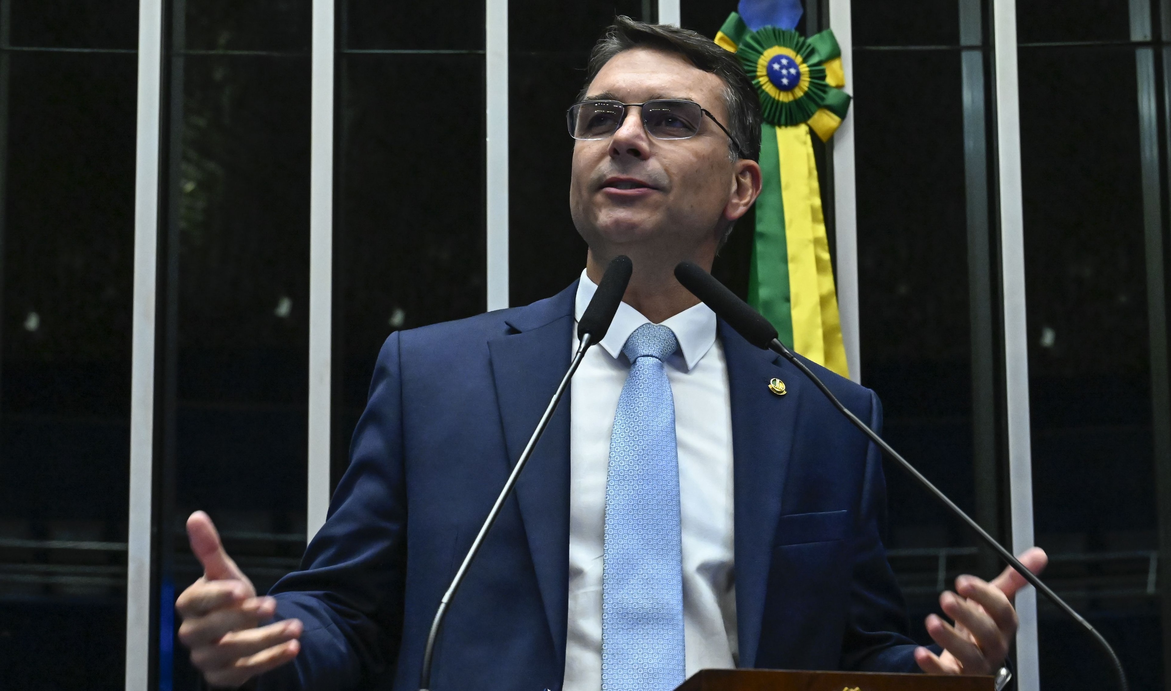 Apesar de áudio, Frias nega sociedade de Flávio em filme e verba de Vorcaro