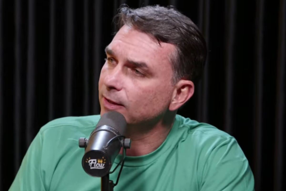 Flávio acusa Moraes e Dino de usurpar papel do TSE nas eleições