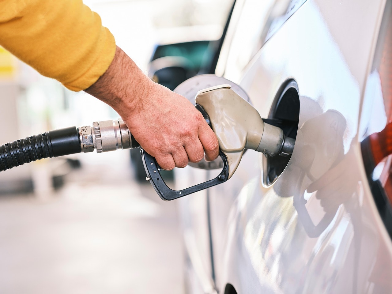 Após anunciar aumento da gasolina, Petrobras volta atrás e cancela reajuste