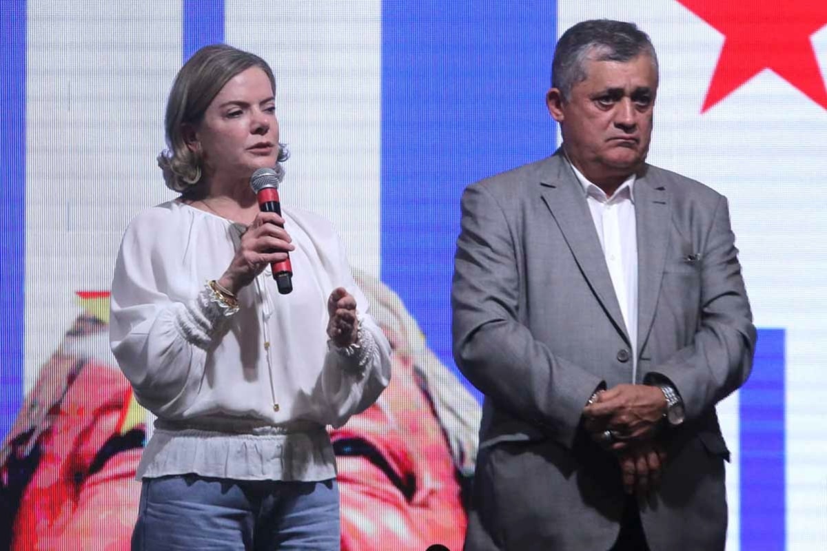 Gleisi sobre José Guimarães na SRI: "Garantia de articulação política"