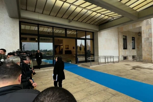 Javier Milei é recebido por Tarcísio de Freitas para reunião bilateral em SP