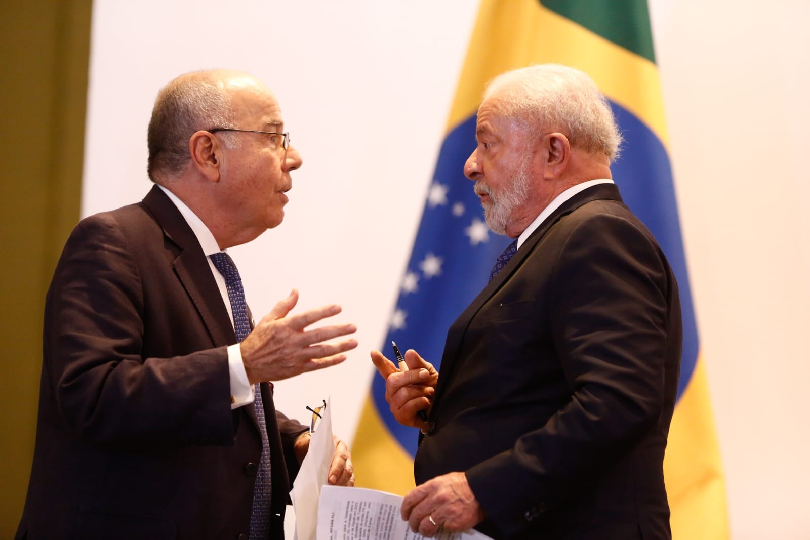 Mais do que fantasia, o alerta de Mauro Vieira é vergonha eleitoreira
