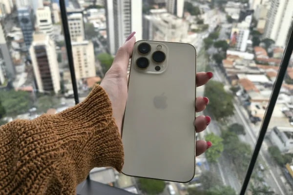 Iphones foram alvo de metade dos roubos e furtos de celular em São Paulo