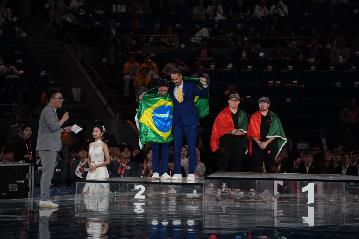 Brasil conquista oito medalhas na maior competição de educação do mundo