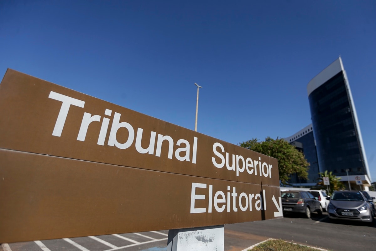 TSE condena vereador de MG que chamou colega de "safada" e "vagabunda"