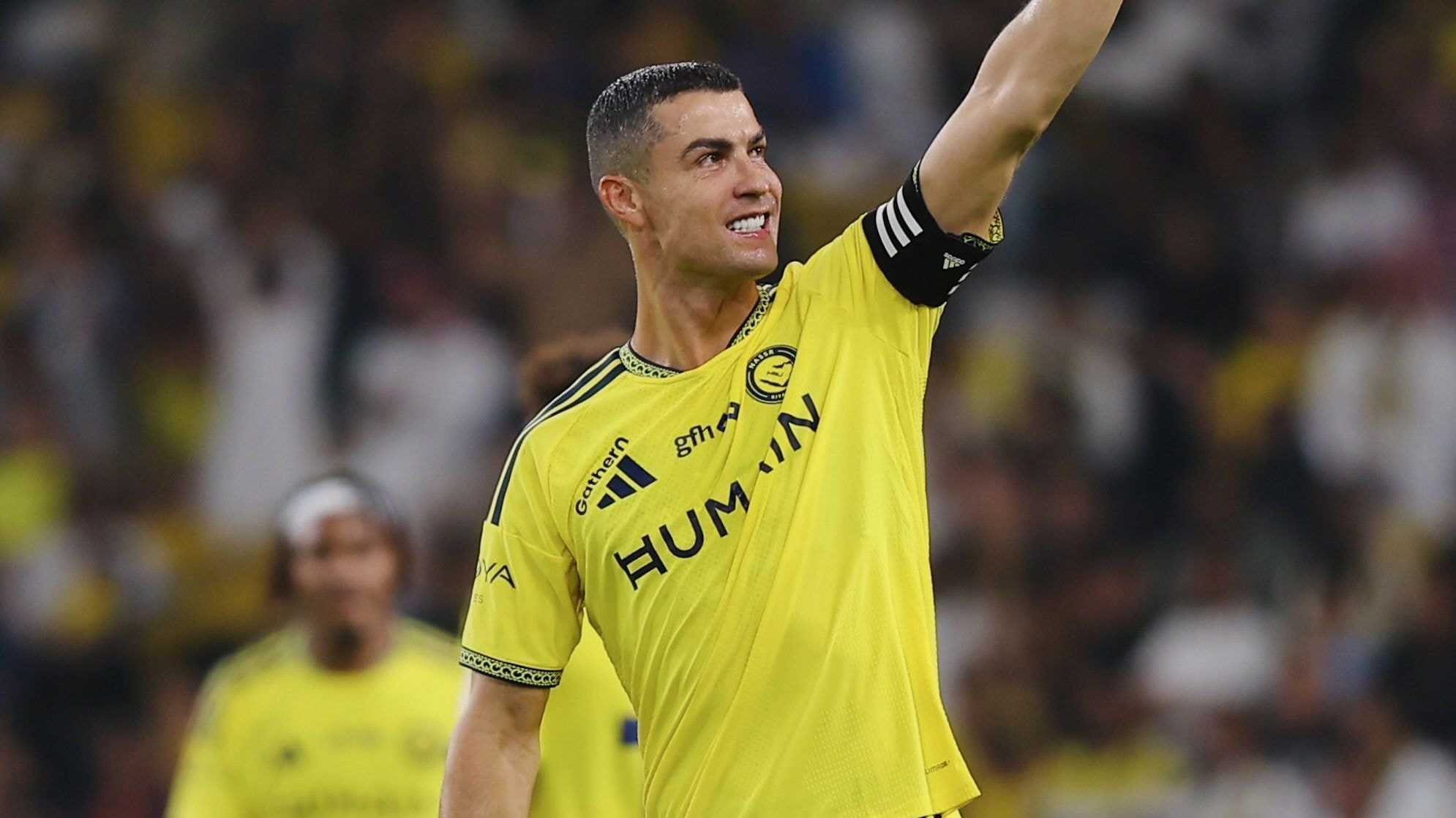 Cristiano Ronaldo é suspenso pela federação portuguesa após deixar seleção