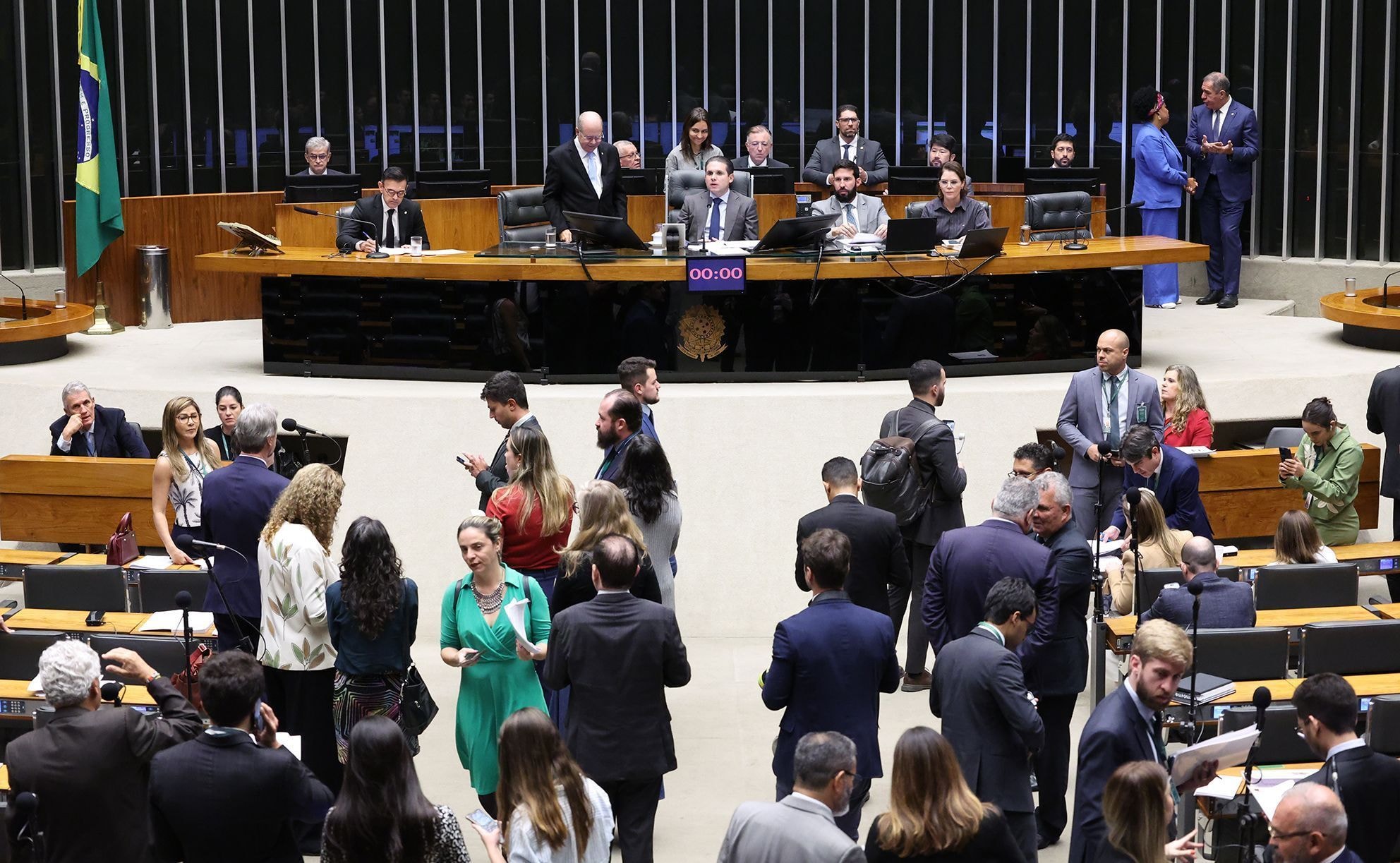 Gilmar Mendes cita “período de transição” e prevê novas regras para emendas