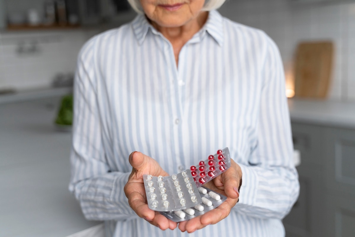 Alzheimer: estudo associa suplemento à evolução mais rápida da doença