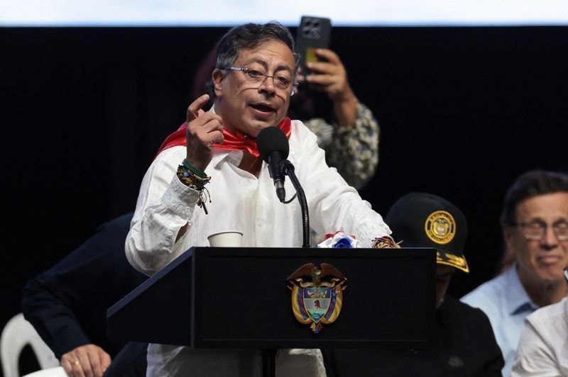 Eleição na Colômbia: Petro diz que aguardará contagem final dos votos
