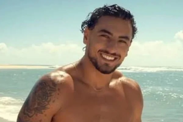 Expulso do De Férias com o Ex, Lucas Ranhol nega acusação de assédio