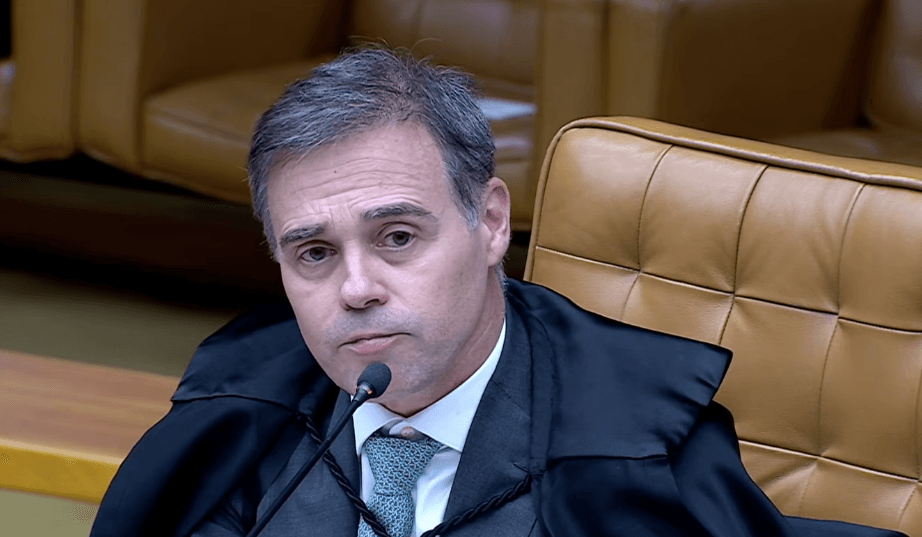 Dino vê pós-eleição como “momento adequado” para julgamento sobre emendas