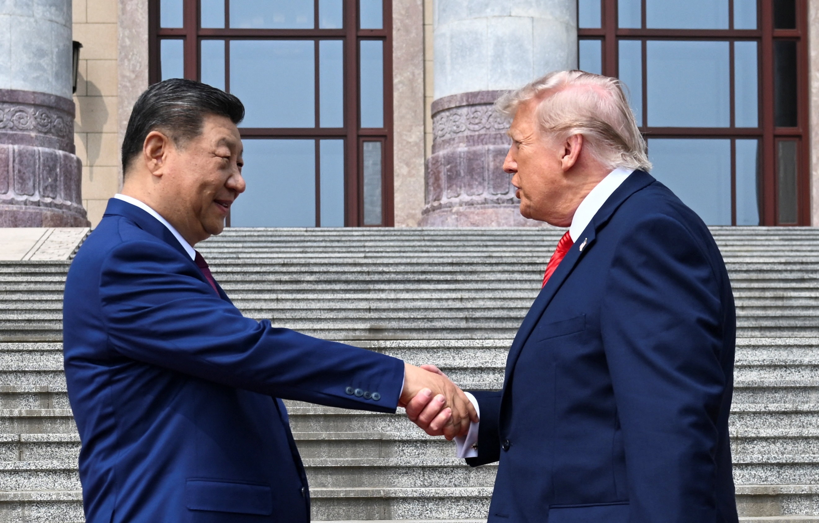 Petróleo da Venezuela vira novo campo de batalha entre Trump e Xi