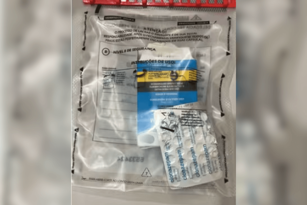 Mãe é acusada de dar sedativo tarja preta para fazer 3 filhos dormirem