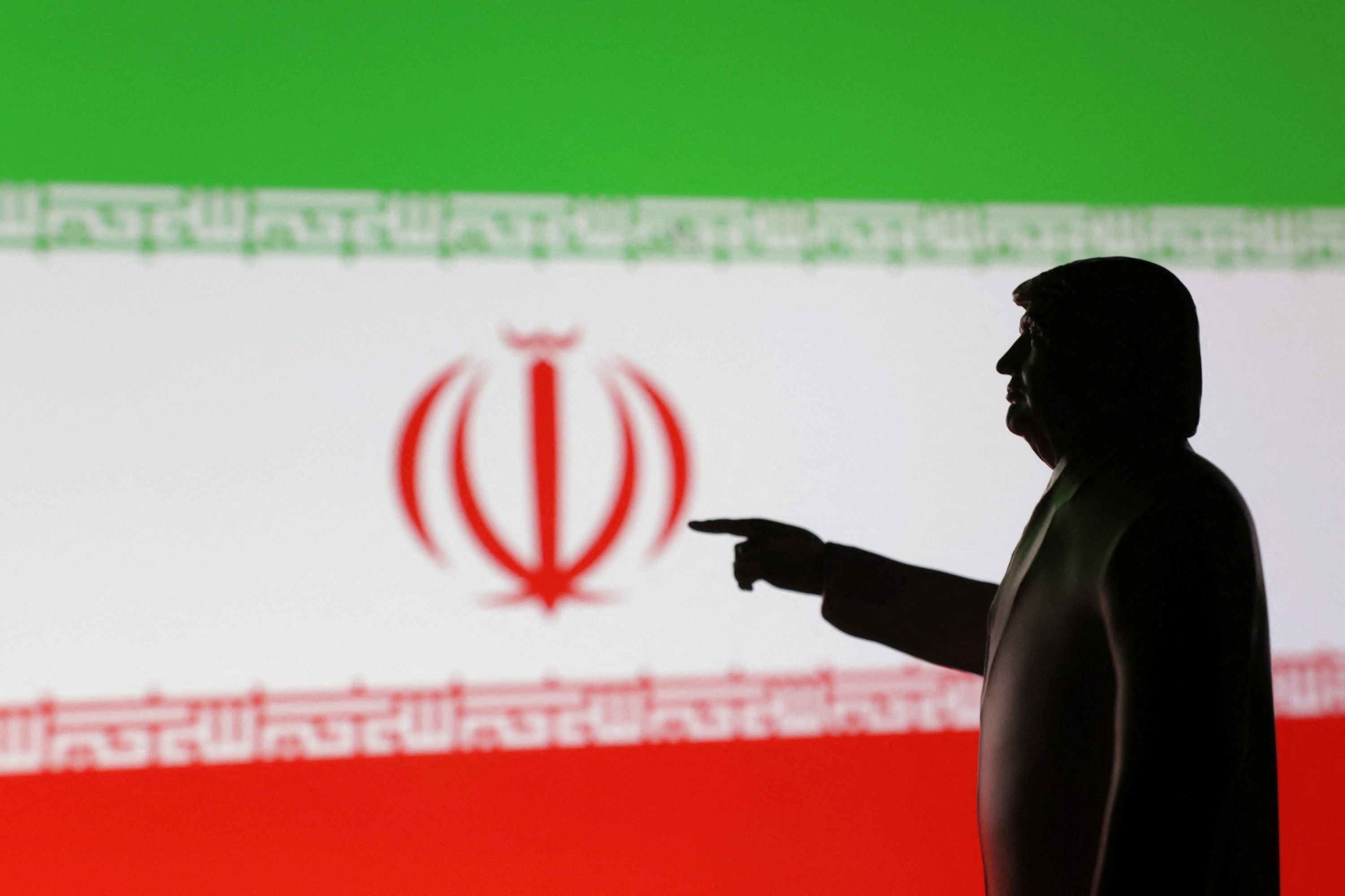 Sri Lanka prende 22 monges por portar 110 kg de maconha, diz emissora