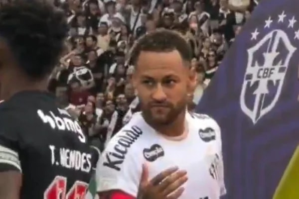 Leitura labial revela ofensas e xingamentos de Neymar contra árbitra