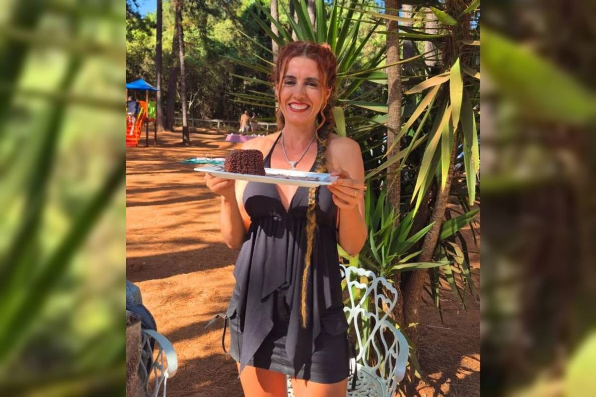 Corpo de advogada do DF segue na África após tragédia em safári